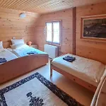 4 Bedroom Cozy In
