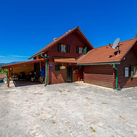 4 Bedroom Cozy In
