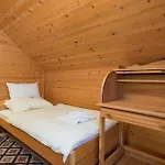 4 Bedroom Cozy In *